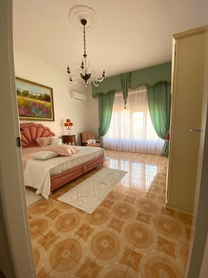 Le Fresie B&B SantʼAntìoco Eksteriør bilde