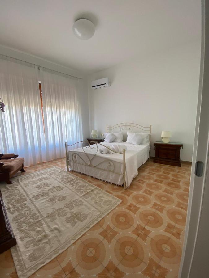 Le Fresie B&B SantʼAntìoco Eksteriør bilde